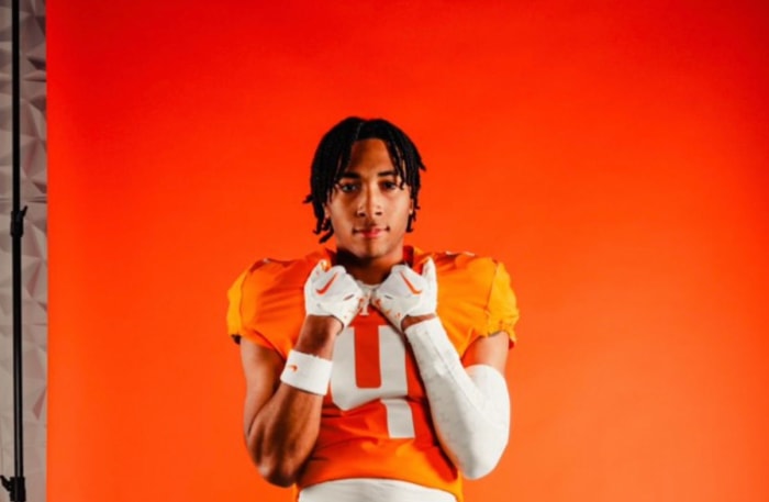 2025 3-star WR Joakim Dodson during an unofficial visit to Tennessee. (Photo courtesy of Joakim Dodson)